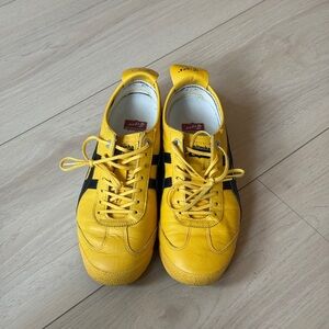 Onitsuka Tiger by Asics Yellow Sneakers Classic Low-Top